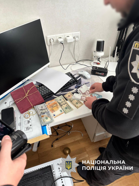 Уязвимость в ИИ-браузере Atlas, шпионаж по Wi-Fi и другие события кибербезопасности